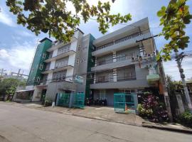 A and A Bed and Breakfast Inn powered by Cocotel, hotel in Legazpi