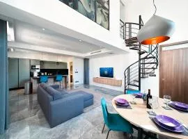 Florette Suite 2BR with Stunning Lounge Terrace by ArcoBnb