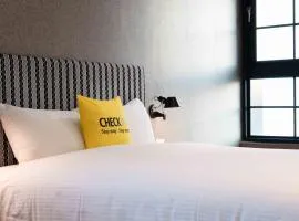 CHECK inn Taichung Ziyou