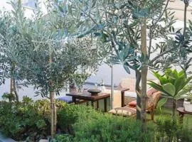 Delightful db story loft with airconditioning