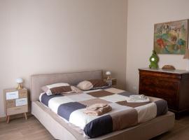 CASA MIRELLA, hotel in Casale Monferrato