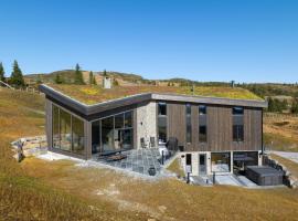 Stunning Home In Gol With Jacuzzi, Sauna And Wifi, hotel din Gol