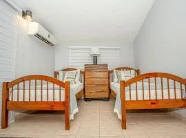 EcoMar Rentals: Villa