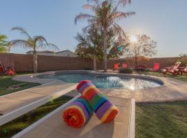 Paradise Retreat Heated Privat Pool BBQ: Casa Grande'de bir tatil evi