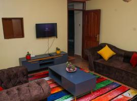 Kate's 1 bedroom furnished apartment along Kisumu-Kakamega highway, huoneisto kohteessa Kisumu