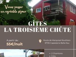 Gîtes La Troisième Chute, hotel in Capesterre-Belle-Eau