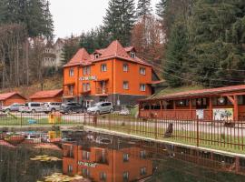 Vila Bradul, hotel din Lacul Roşu