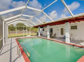 Miami Vacation Rental with Private Pool and Large Yard, cabaña o casa de campo en Miami