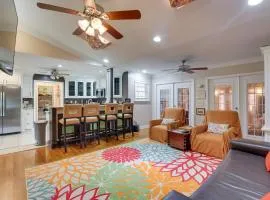 Moncks Corner Home about 4 Mi to Lake Moultrie!