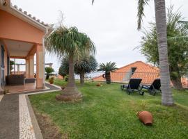 Sara House, apartment in Ponta do Sol