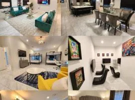 The Villa Orlando College Park Sleeps16 - Monthly Stays