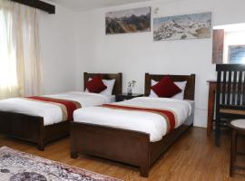 Himalaya Inn – pensjonat w mieście Baudhatinchule