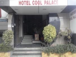 Hotel Cool Palace, Nashik, 4 csillagos hotel Nászikban