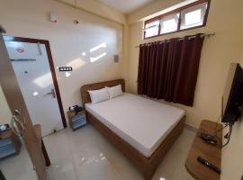 Hotel Hari Gayatri Regent, hotell i Guwahati