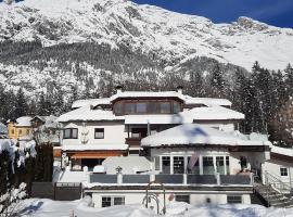 Ferienwohnung Waldfrieden – hotel w mieście Absam