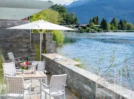 Lakefront Suite 148 by we rent