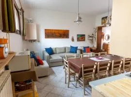 Casa Aprilia by Ca-Sa Check