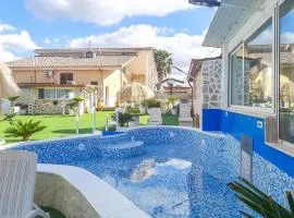 Gorgeous Apartment In Grottaglie With Outdoor Swimming Pool