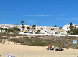 Apartamentos Bahia Playa. Costa Calma., hotel in Costa Calma