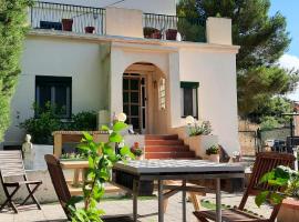 L'Amandier, bed and breakfast en Maury