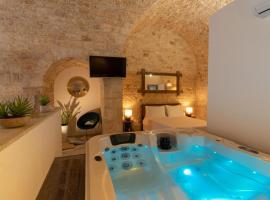 Mi Casa Luxury Suite - Room with Hydromassage Pool, מלון בטורי