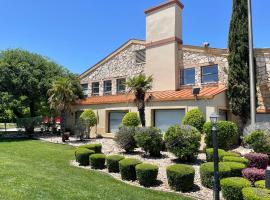 Studio 6 Suites North Richland Hills TX, hotel v destinaci North Richland Hills