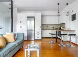 Athena's South Apartment