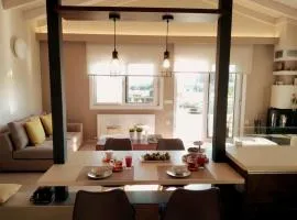 Elia boutique apartment