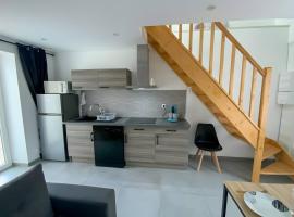 Lutece - Parking - Jardin - 4pers - Rêve au Mans, hotel en Parigné-lʼÉvêque