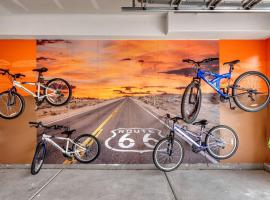 Adventure Base Camp Pet Friendly with Resort Living Pool, Arcade, Pickle-ball, resort en Washington