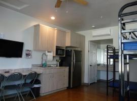 Bunkhouse 3A With Cold AC, Hotel in La Verkin