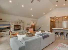 Sunrise Abode at Tahoe Donner - Luxurious New Build, Soaking Tub, HOA Amenities