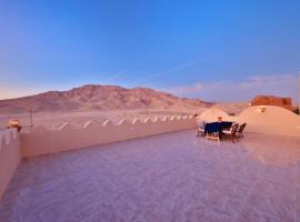 Beit El Hanna Valley View, hotel con estacionamiento en Luxor