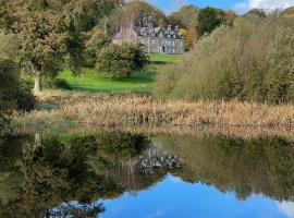 Noyadd Trefawr, hotel near Cilgerran Castle, Cardigan