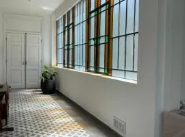 Casa céntrica con pileta y parrilla