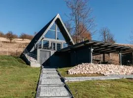 KARL's Cabin by Black & White Panoramic