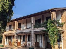 Il Ghiandolino – hotel dla rodzin w mieście Imola