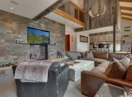 Mod Haus by Tahoe Getaways - Mountain Modern West Shore Home w Private Beach and Pier, Near Skiing