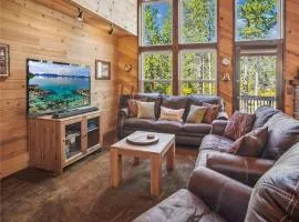 Rustic Retreat by Tahoe Getaways - 4BR Tahoe Donner Contemporary Cabin w Forest Views, Pet-Friendly & HOA Amenities