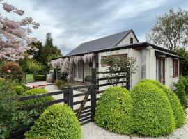 Tasman Village Cottage, hôtel à Tasman