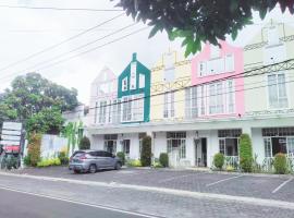 Victoria Bed & Breakfast, hotel v destinaci Malang