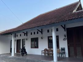 White House Malioboro, hotel with parking in Jetis