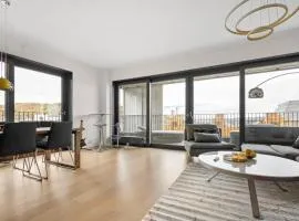 Modern 3bed room sea view apartment @ Oslo Barcode