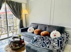 9 pax Homestay near Axiata Arena & Pavilion 2
