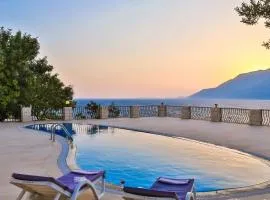 Sofia Apart amazing sea view