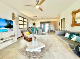 Manuia luxury apartment - Tahiti Punaauia -Wi-Fi Netflix pool & gym, hotel v destinaci Punaauia