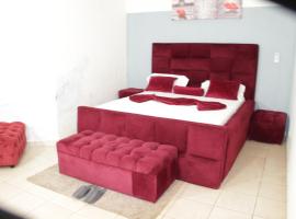 KRISTAL HOME: Yaoundé şehrinde bir otel