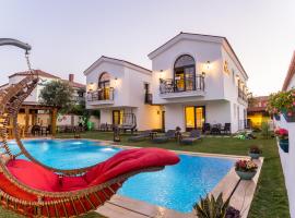 JULİETOTEL, hotel di Alacatı