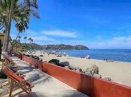 Tocayo Playa 1bd Enjoy Beach and Surf steps from Modern 1BR sleeps 4