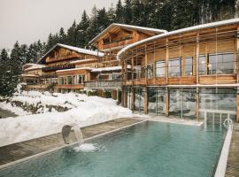 Naturhotel Leitlhof, hotel di San Candido